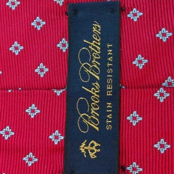 3 Silk Tie Bundle - 2 Brooks Brothers/1 Paul Fredrick (Made in USA) - Picture 12 of 13